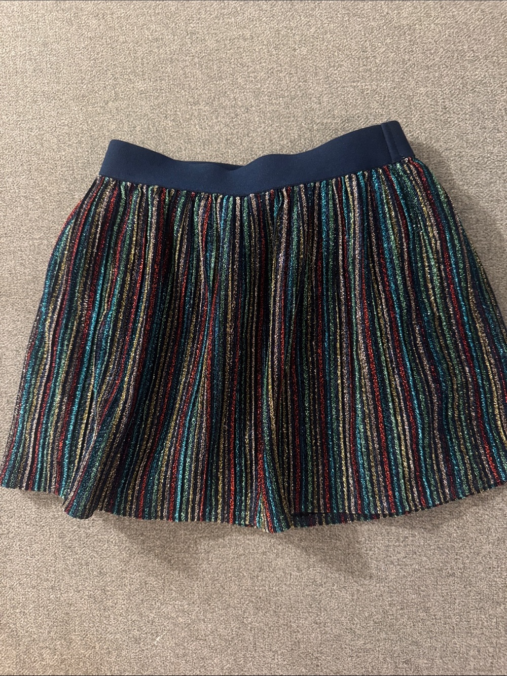 5/$15- Girl’s skirt size small